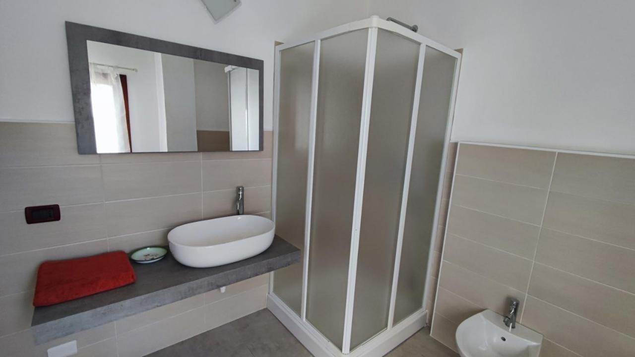 Casa L'Ulivariu Affittacamere 圣特奥多罗 外观 照片