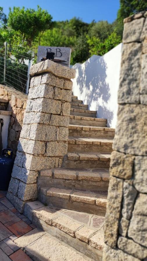 Casa L'Ulivariu Affittacamere 圣特奥多罗 外观 照片