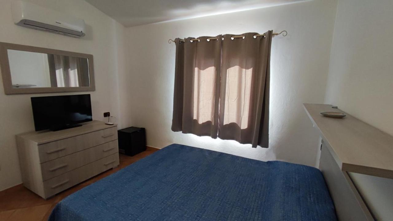 Casa L'Ulivariu Affittacamere 圣特奥多罗 外观 照片